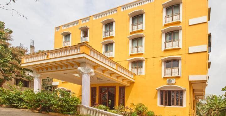 Hotel D'Europe Puduccseri Kültér fotó